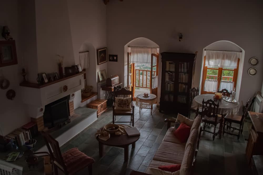 Photo of Livingroom in Raftis