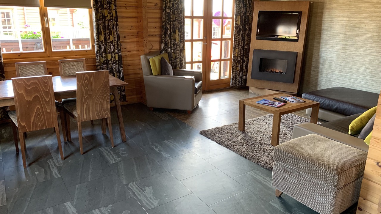 Photo of Others in Bishopton