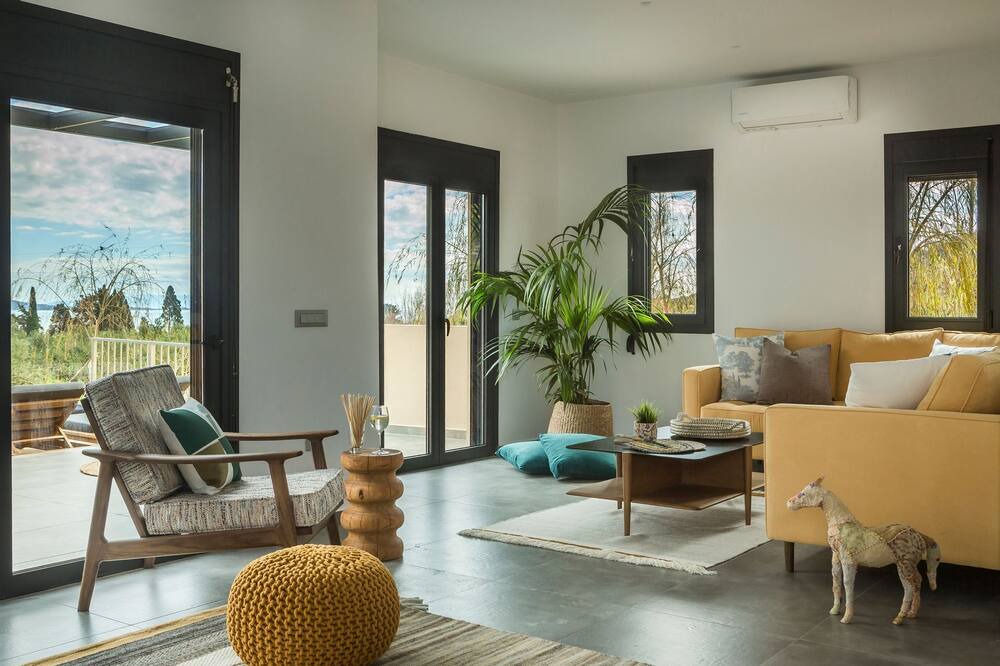 Photo of Livingroom in Lixouri