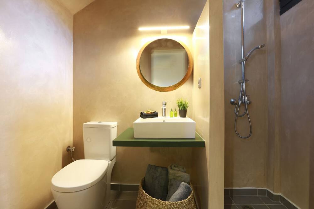 Photo of Bathroom in Lixouri