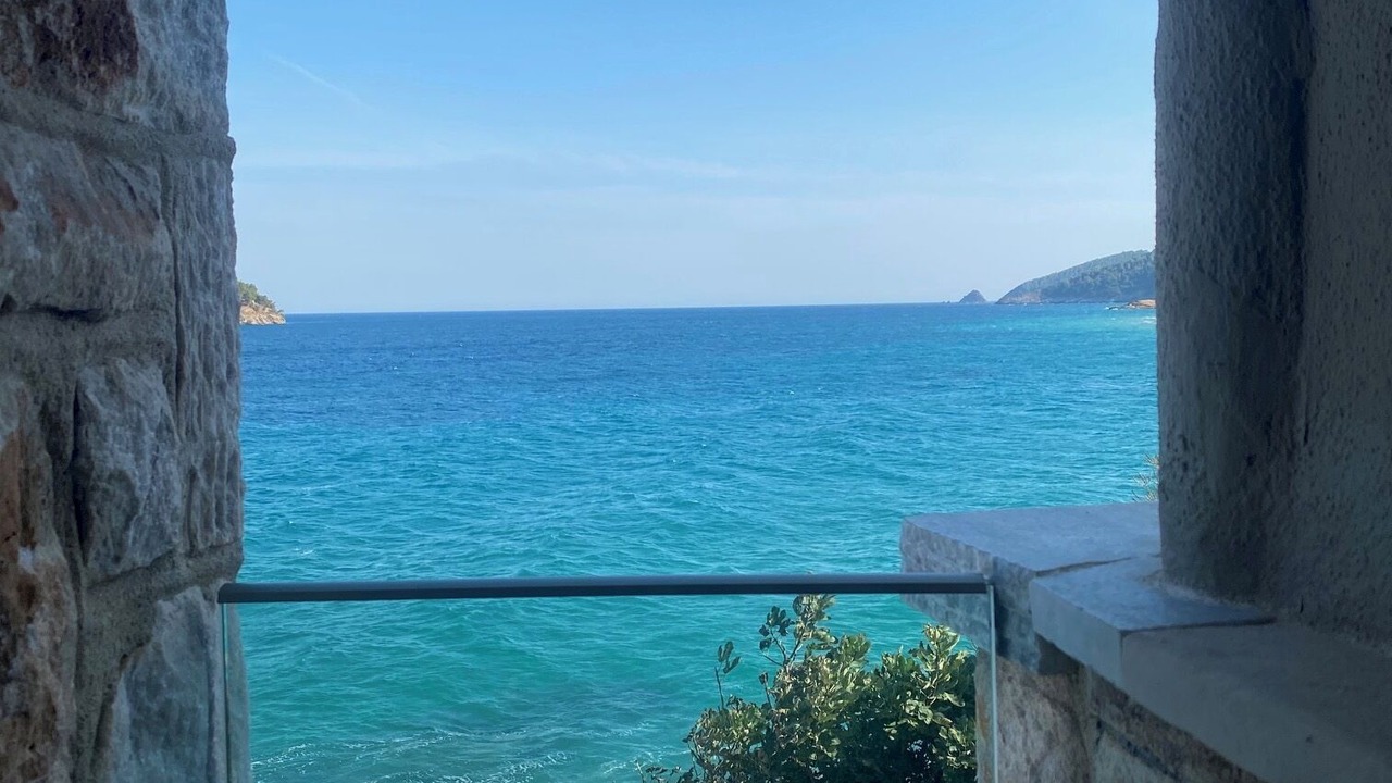 Photo of Outdoor in Kinyra