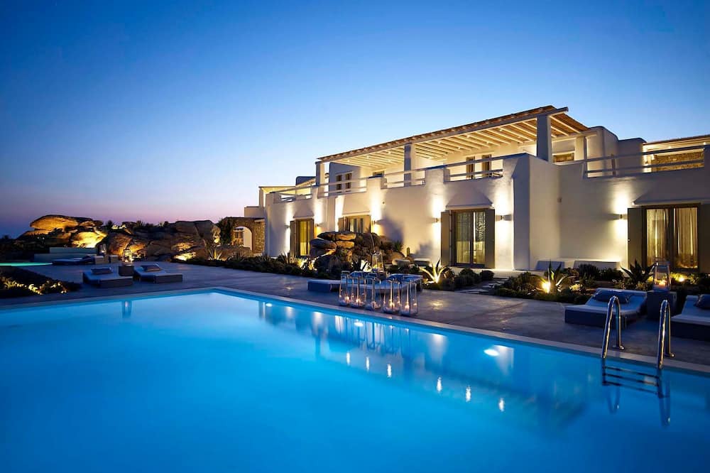 Photo of Outdoor in Paradise