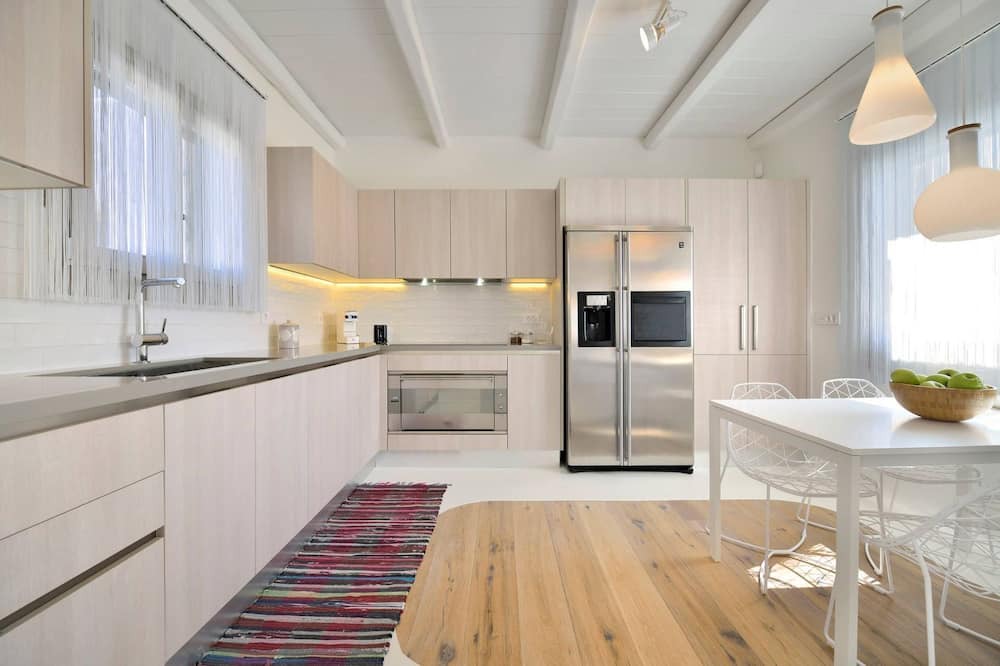 Photo of Kitchen in Houlakia