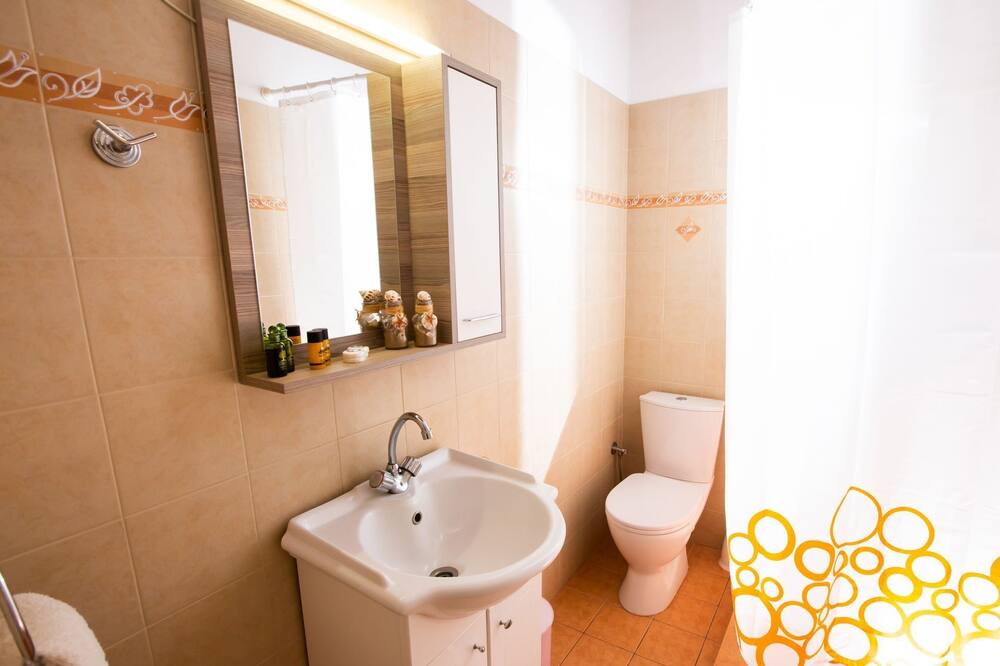 Photo of Bathroom in Papadhianika
