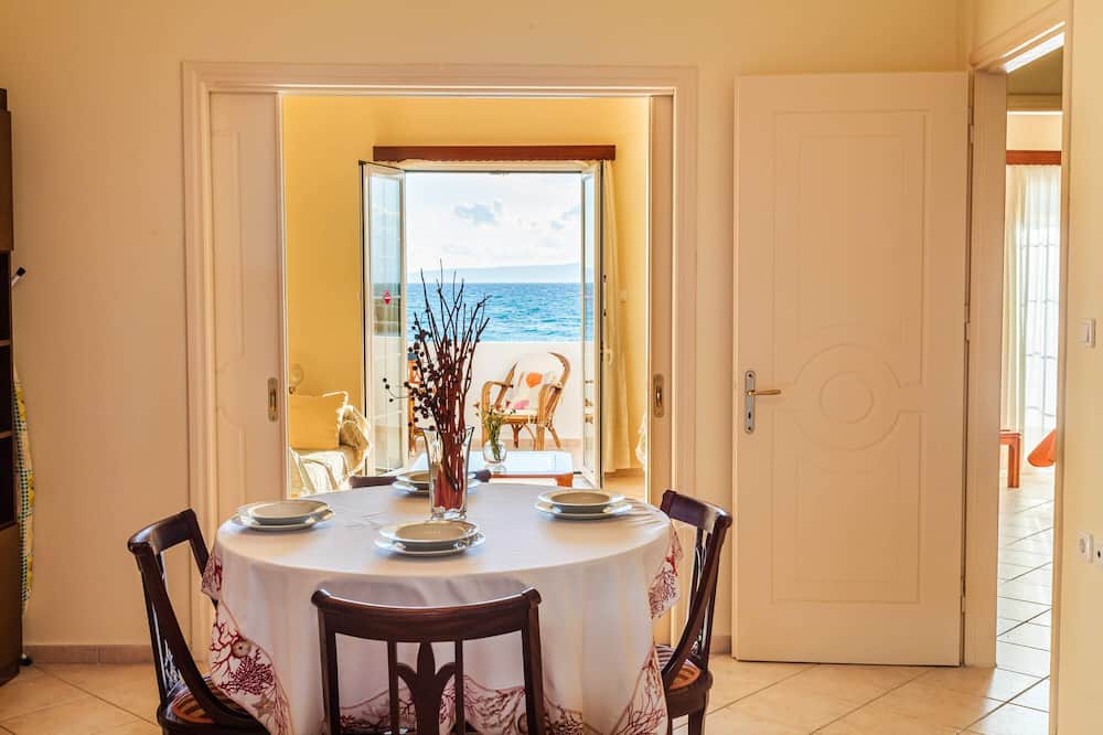 Photo of Bedroom in Akrogialion