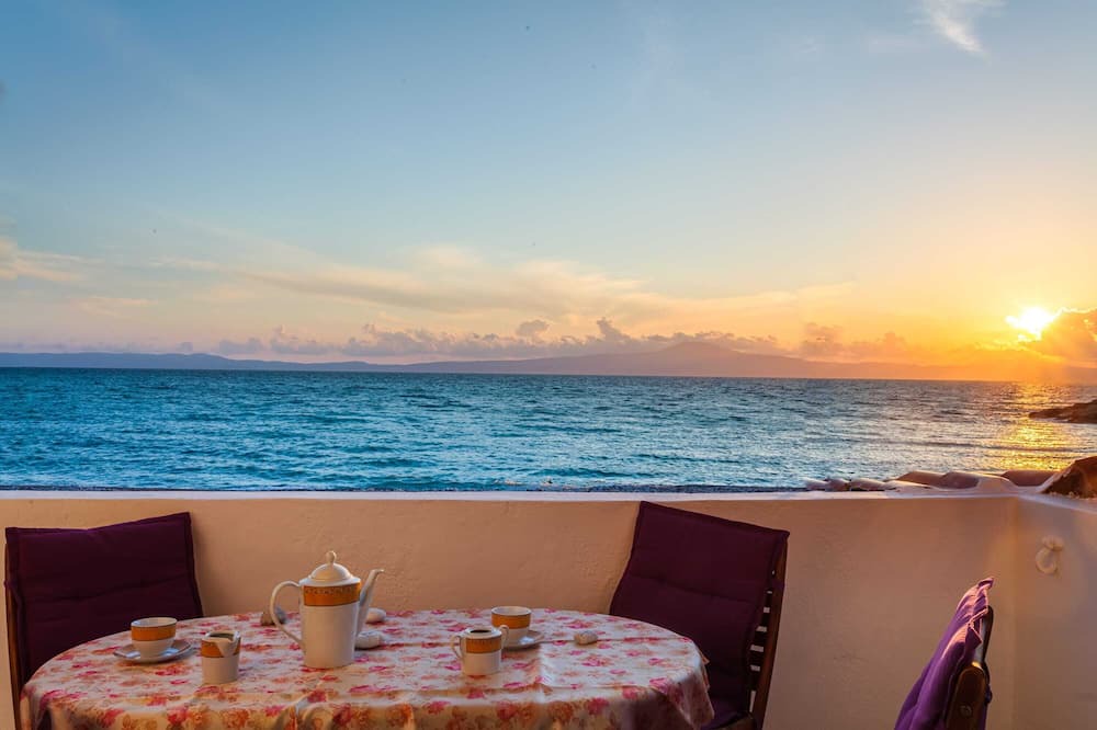 Photo of Patio Balcony in Akrogialion