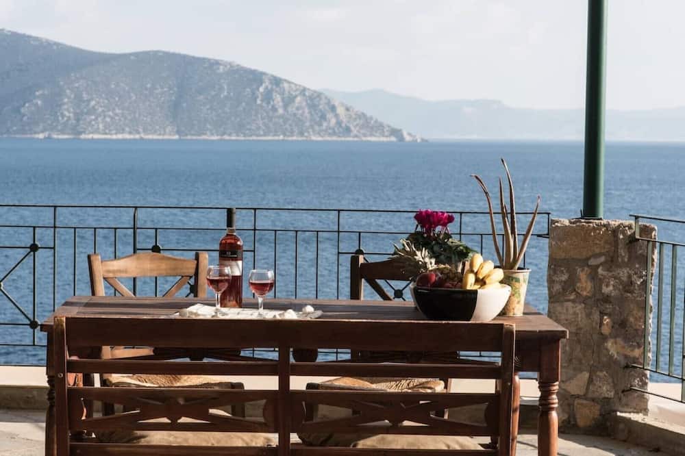 Photo of Patio Balcony in Phthiotis Region