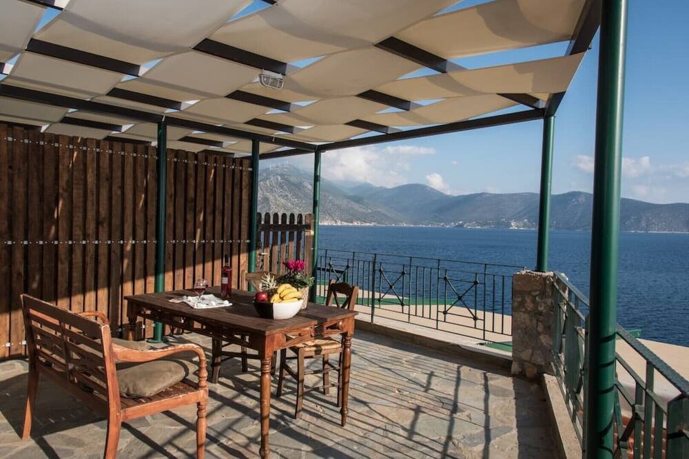 Photo of Patio Balcony in Phthiotis Region