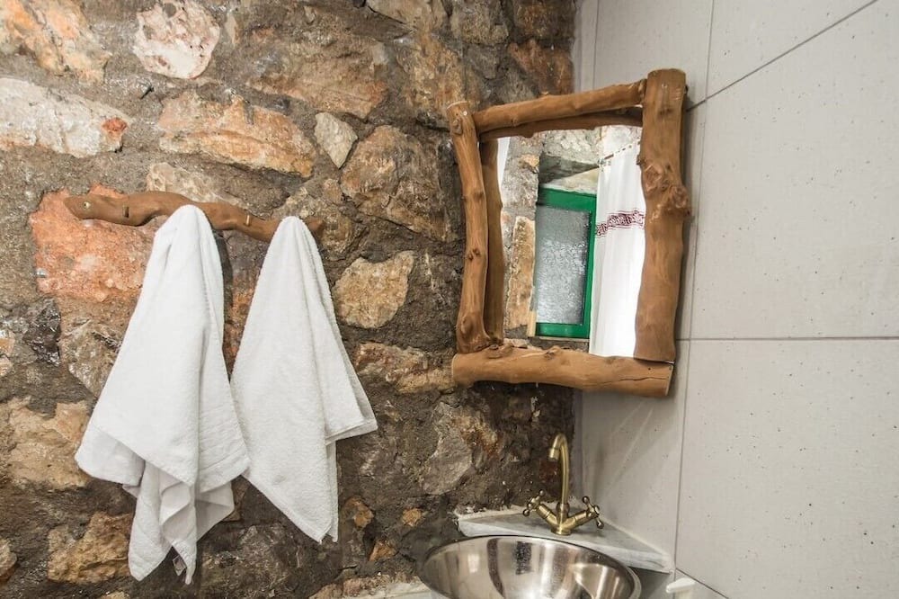 Photo of Bathroom in Phthiotis Region