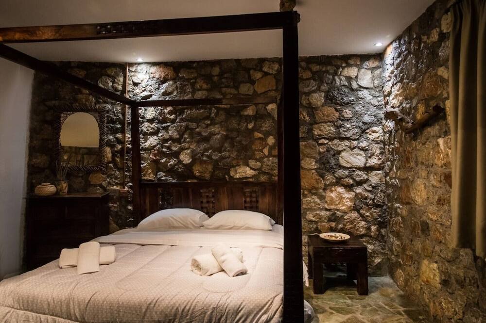 Photo of Bedroom in Phthiotis Region