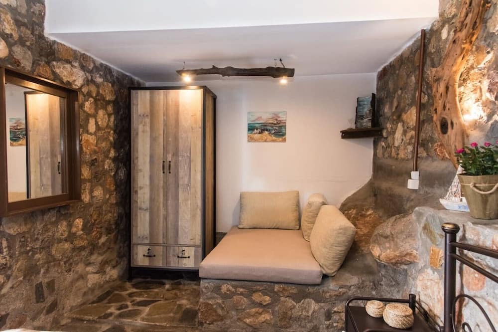 Photo of Livingroom in Phthiotis Region