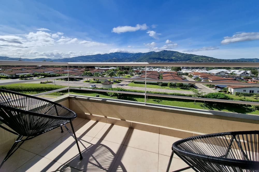 Photo of Patio Balcony in San Rafael