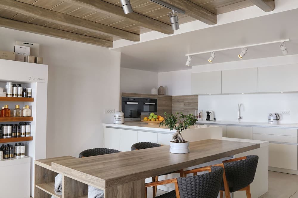 Photo of Kitchen in Elia