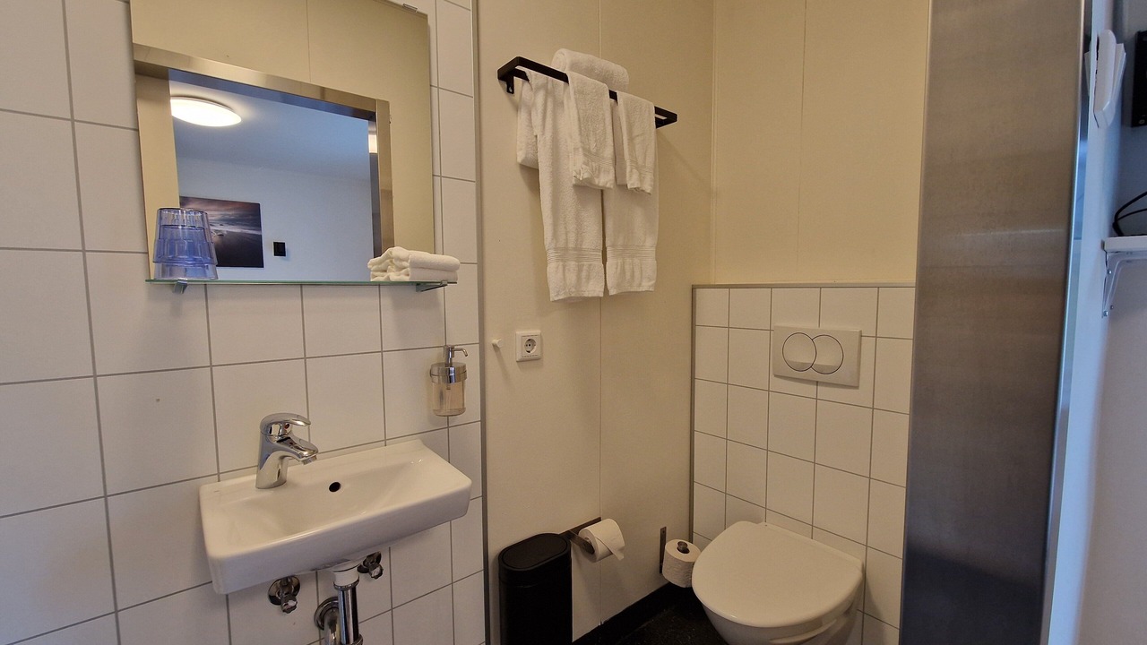 Photo of Bathroom in Hofn