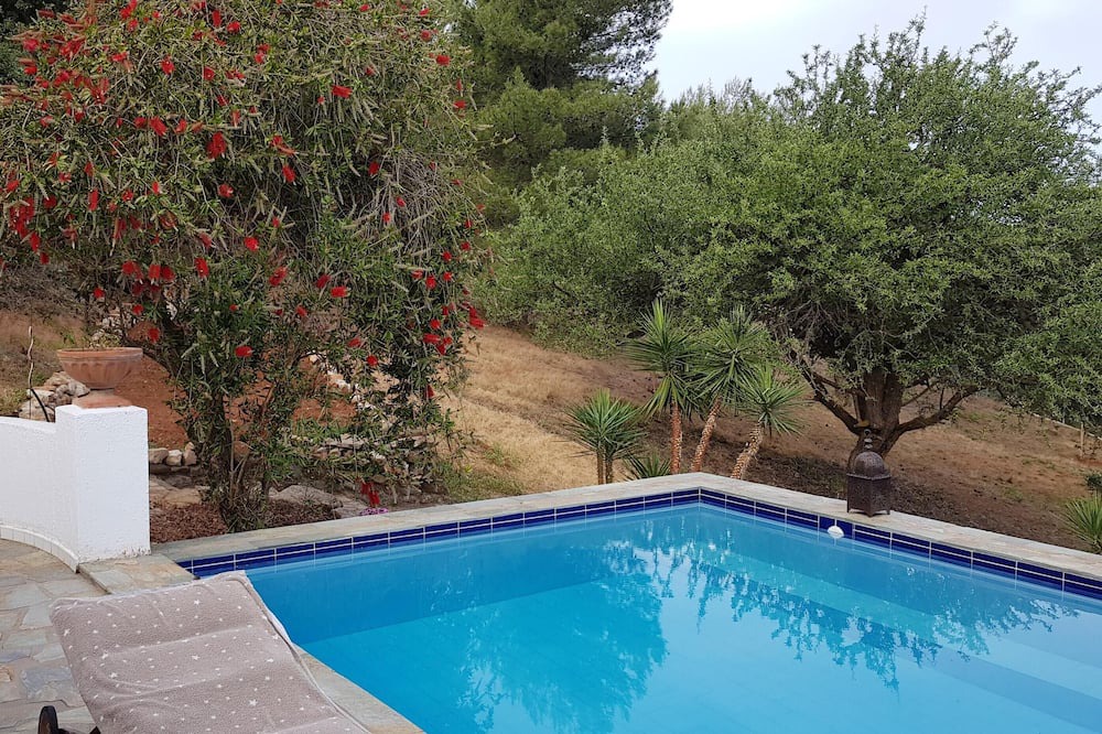 Photo of Outdoor in Lepreo