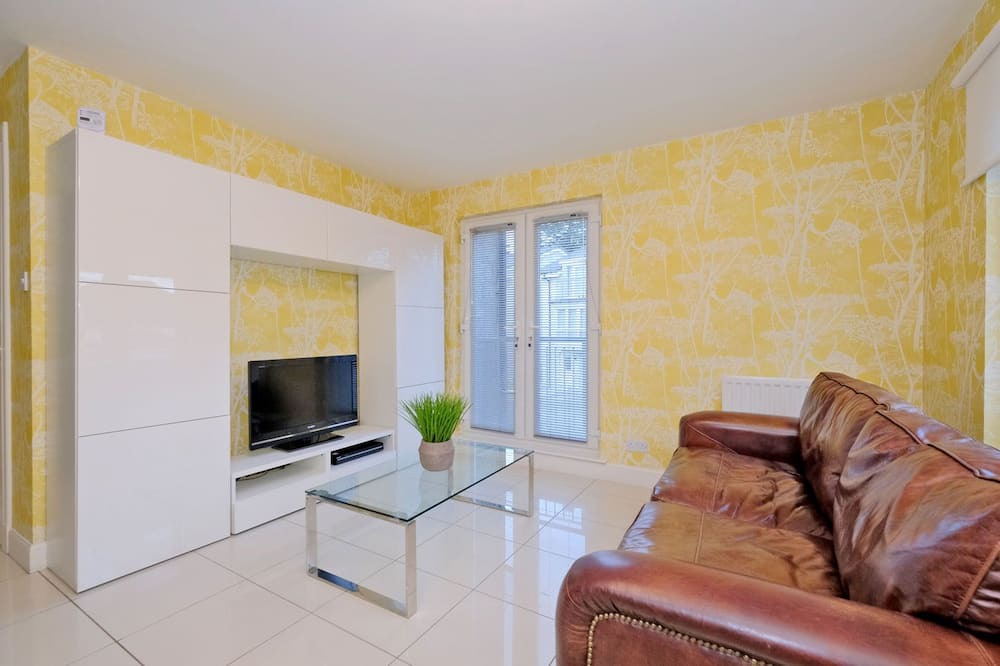 Photo of Livingroom in Cults