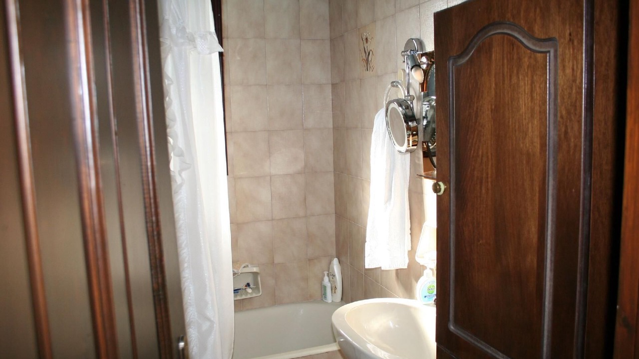 Photo of Bathroom in Chalcis