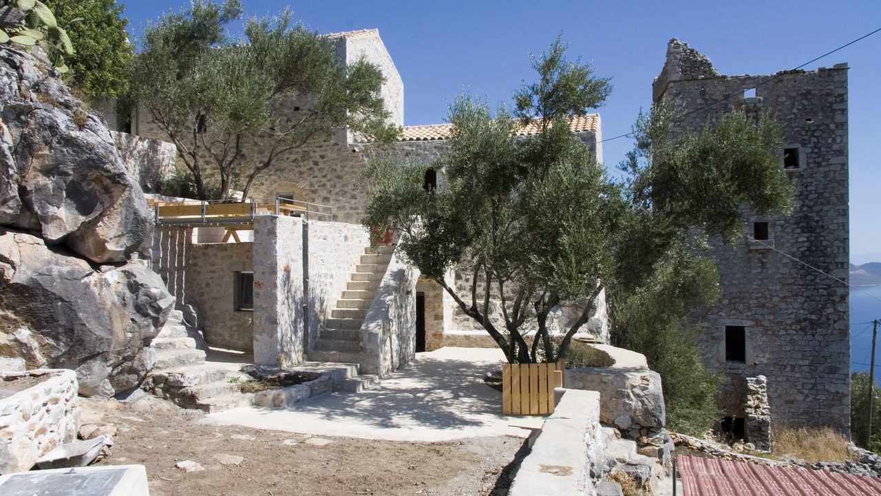Photo of Outdoor in East Mani