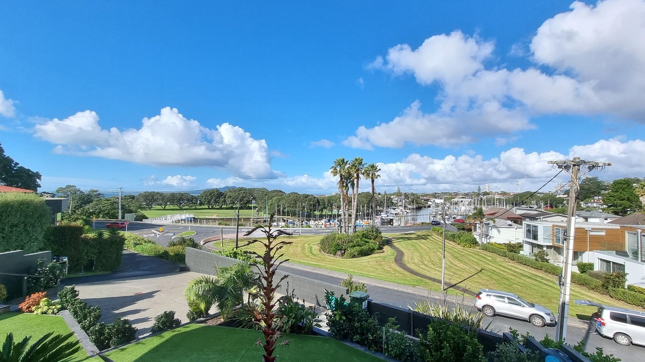 Photo of Outdoor in Castor Bay