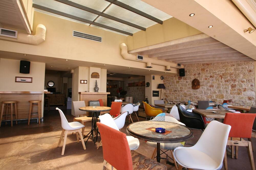 Photo of Livingroom in Akrogialion