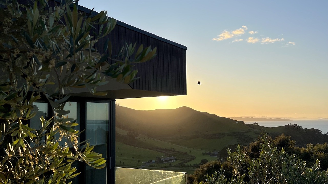 Photo of Patio Balcony in Waiheke Island