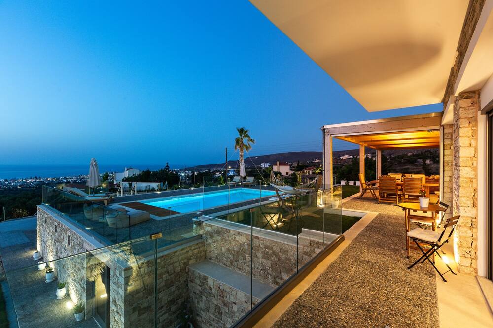 Photo of Patio Balcony in Vathianos Kampos
