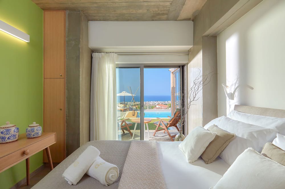 Photo of Bedroom in Vathianos Kampos