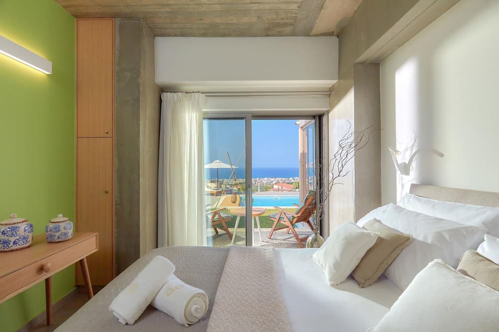 Photo of Bedroom in Vathianos Kampos