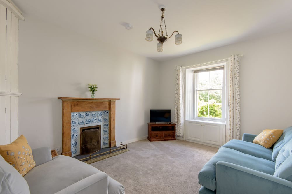 Photo of Livingroom in North Berwick