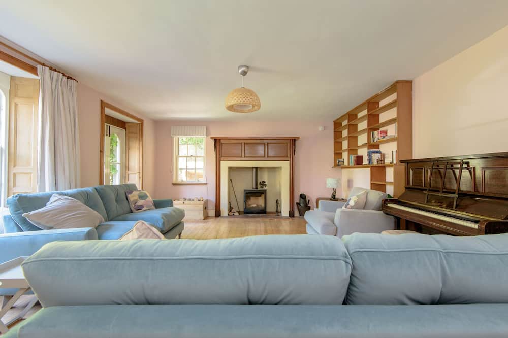 Photo of Livingroom in North Berwick