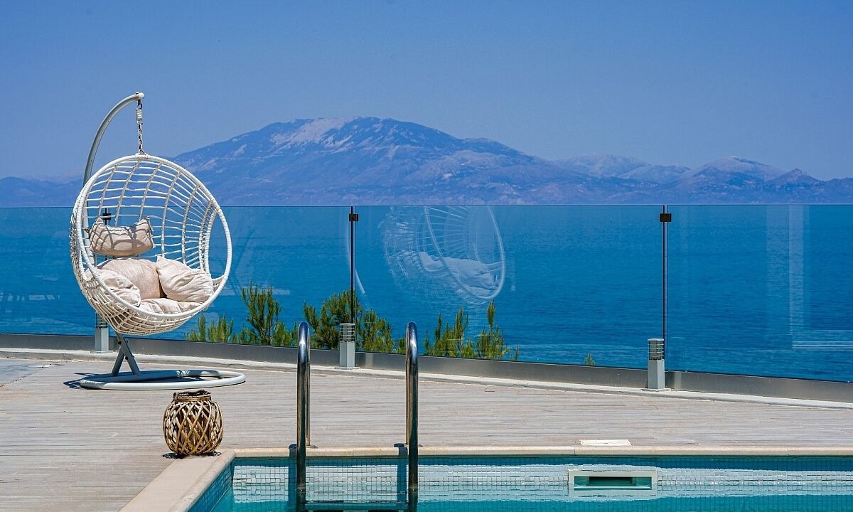 Photo of Outdoor in Neromilos