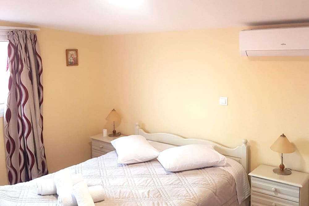Photo of Bedroom in Koroni