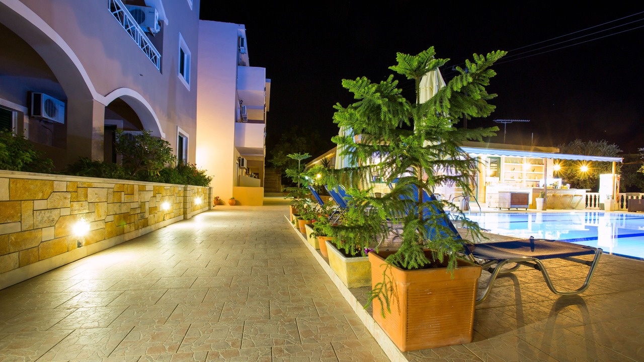 Photo of Patio Balcony in Alonia