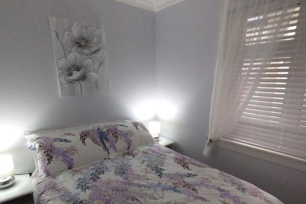 Photo of Bedroom in Fortrose