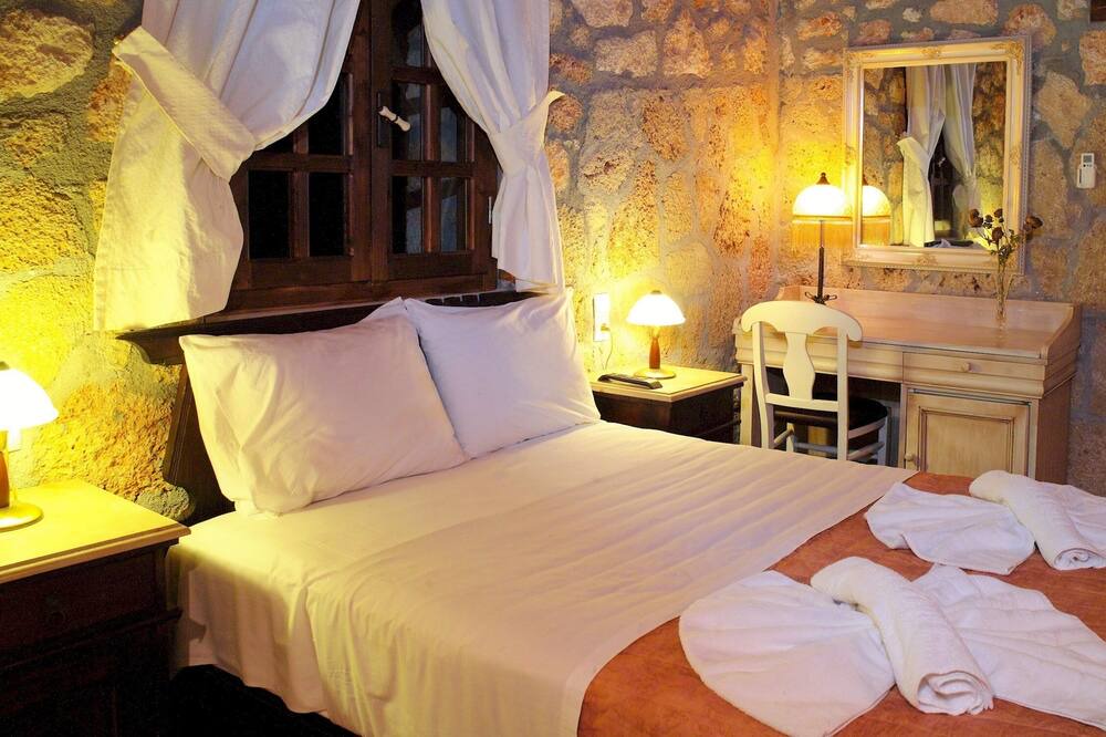 Photo of Bedroom in Malia