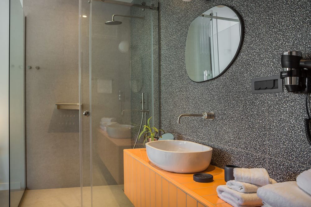 Photo of Bathroom in Khelmata