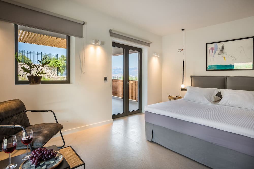 Photo of Bedroom in Khelmata