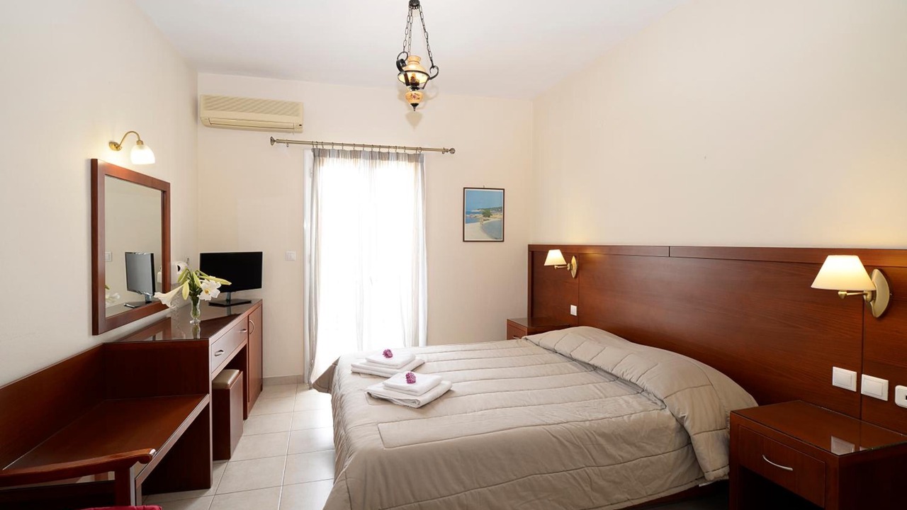 Photo of Others in Sitia