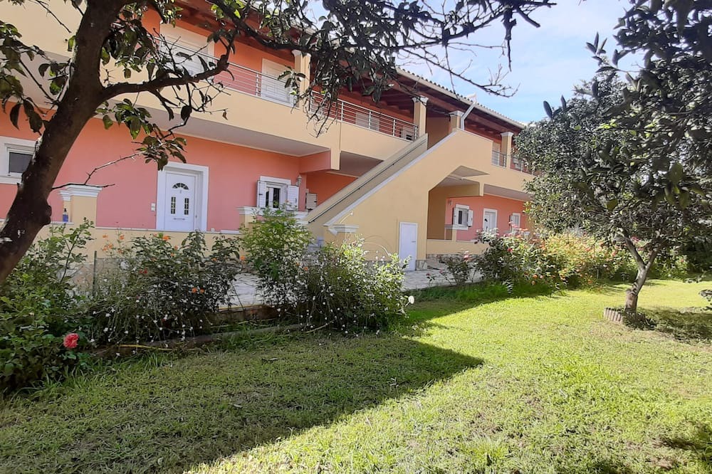 Photo of Outdoor in Roda