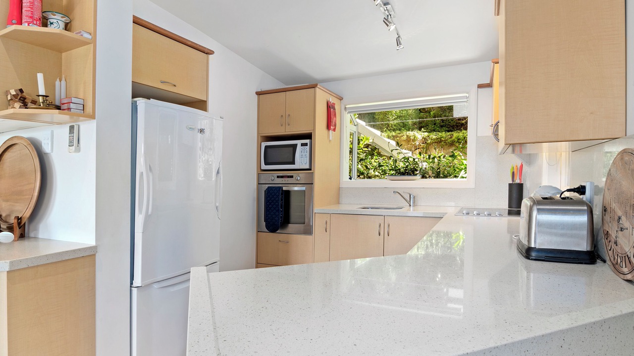 Photo of Kitchen in Ngaio Bay