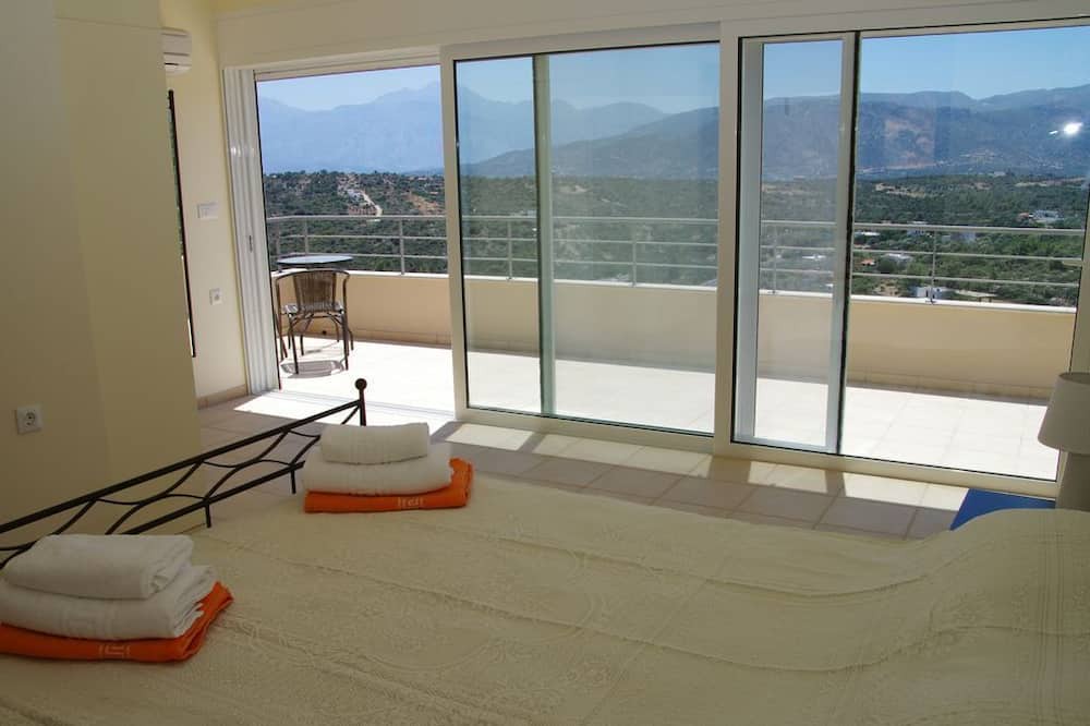 Photo of Bedroom in Istron