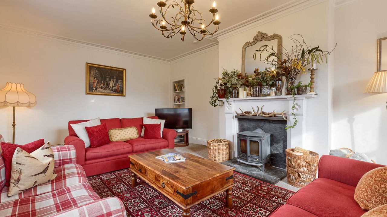 Photo of Livingroom in Lochearnhead