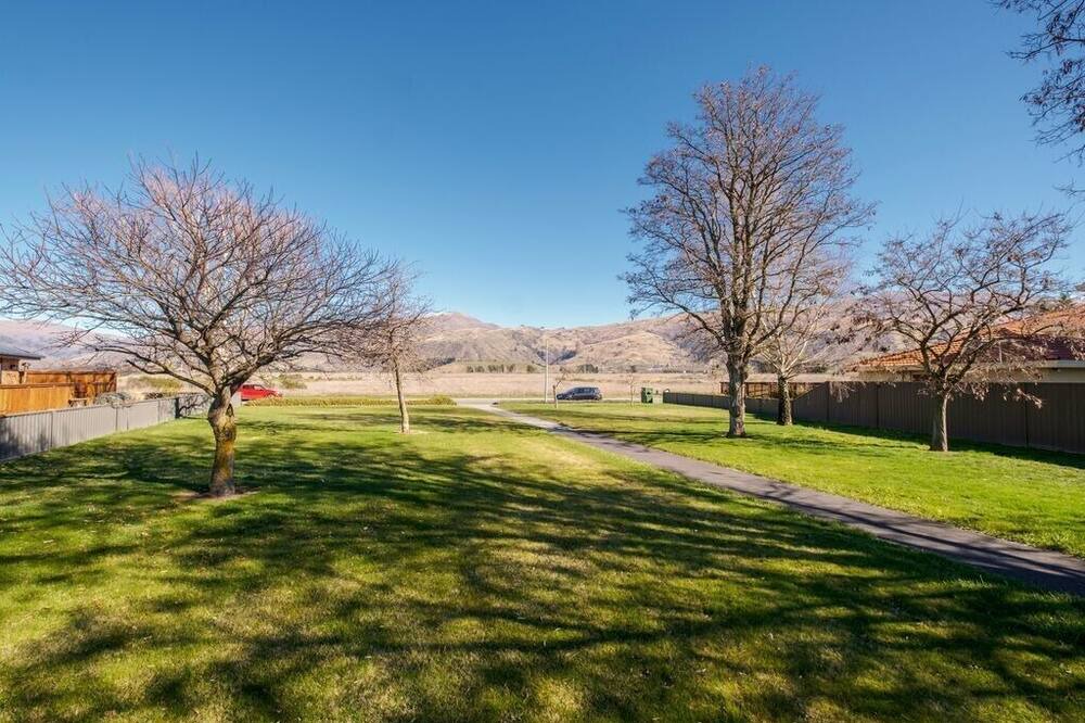Photo of Outdoor in Lowburn