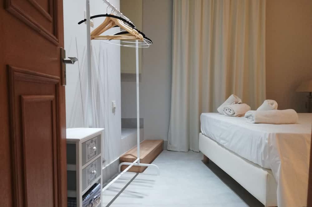 Photo of Bedroom in Mochos