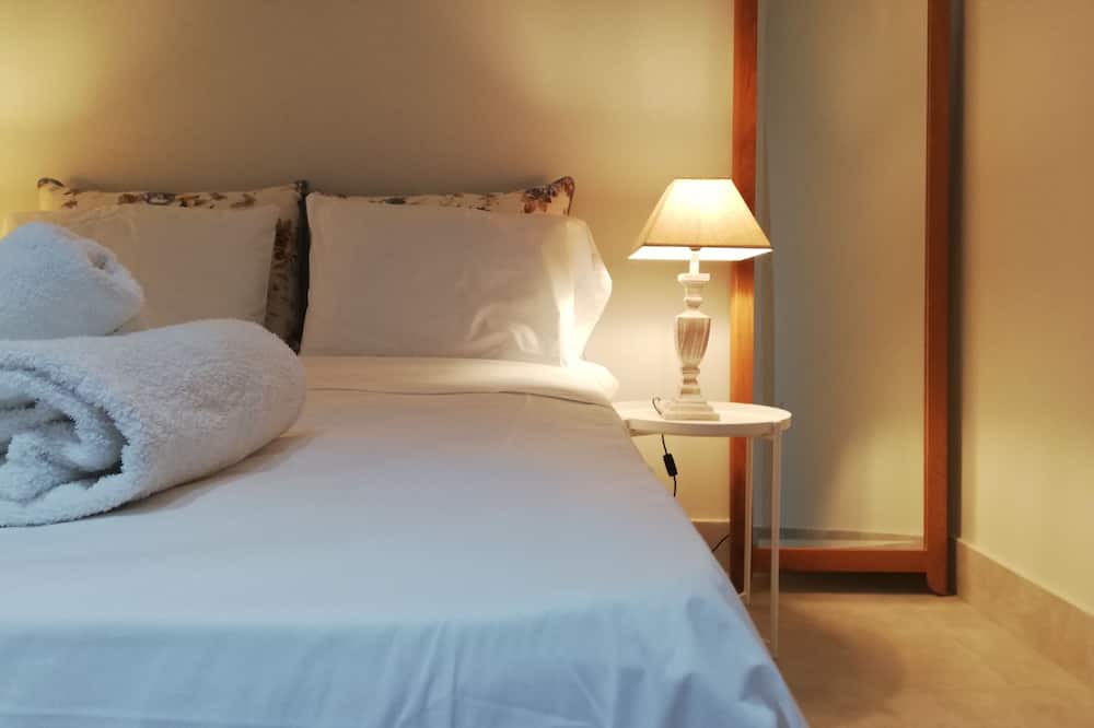 Photo of Bedroom in Mochos