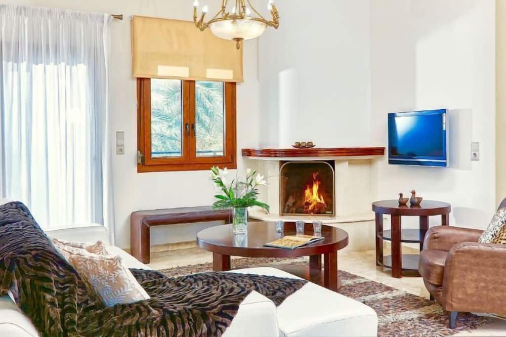 Photo of Livingroom in Karteros