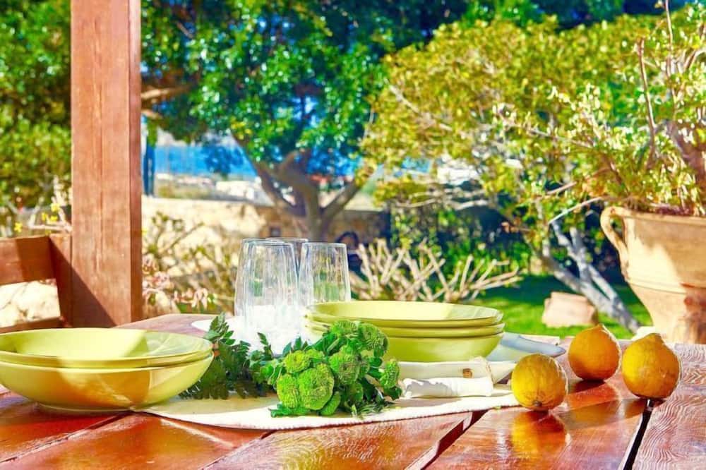 Photo of Patio Balcony in Karteros