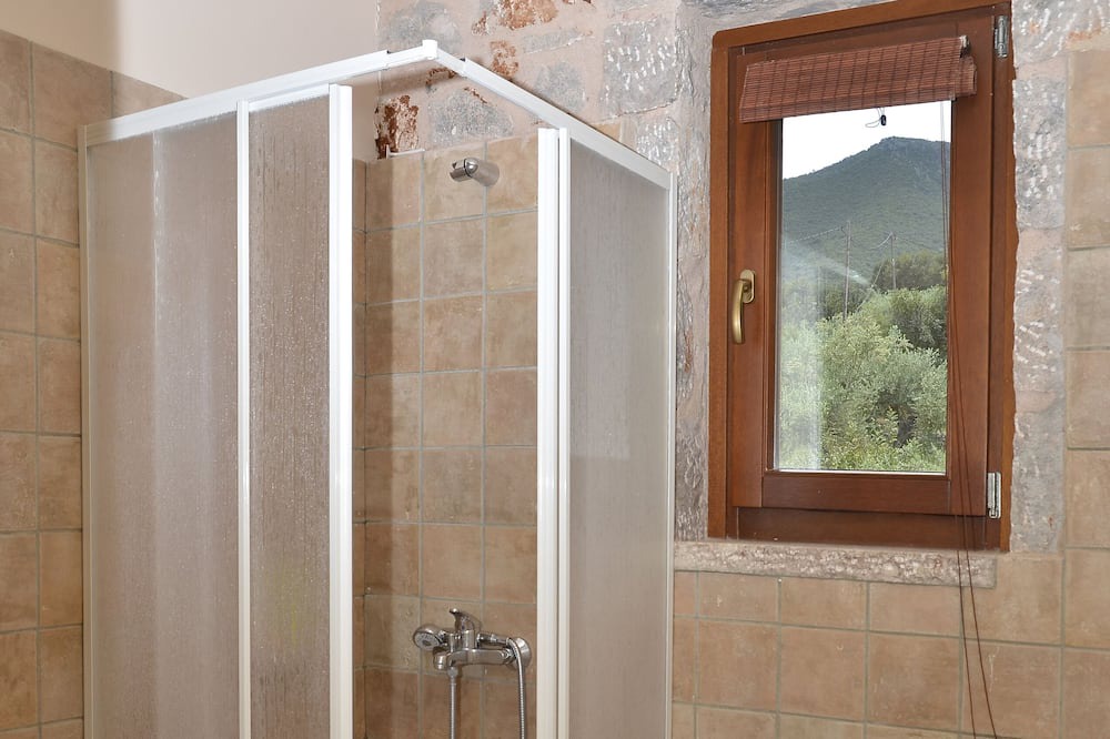 Photo of Bathroom in Leonidio