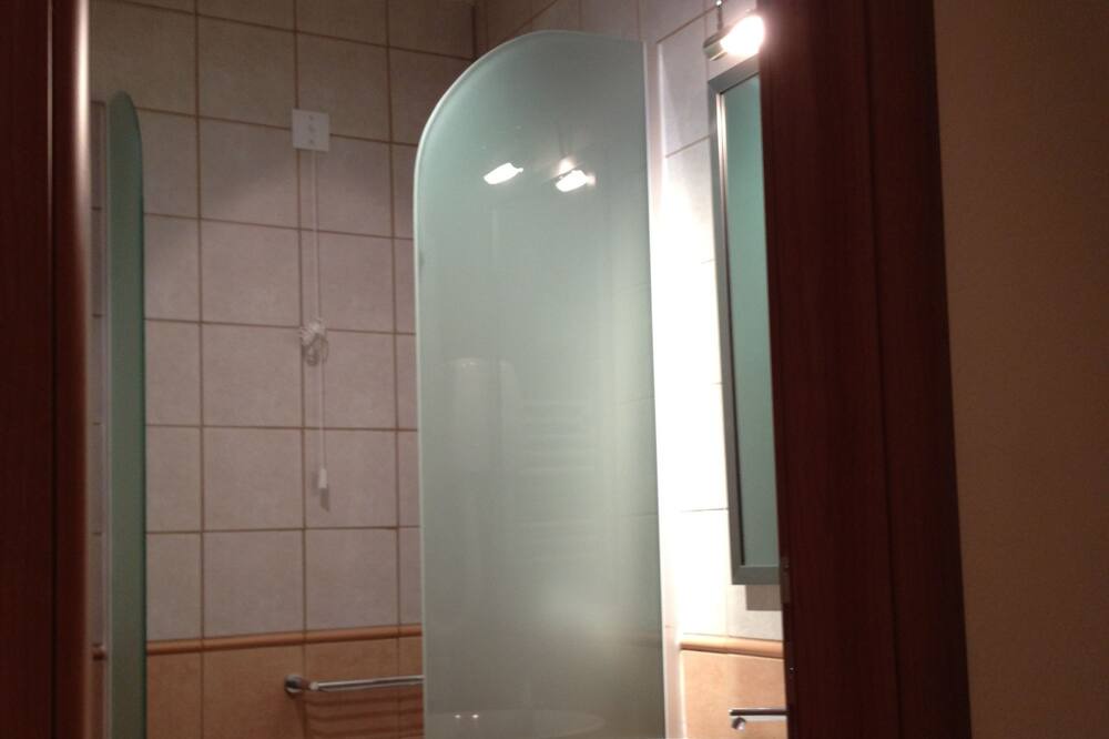 Photo of Bathroom in Rovies