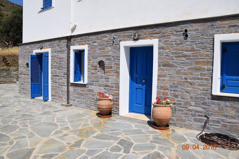 Photo of Outdoor in Rogon